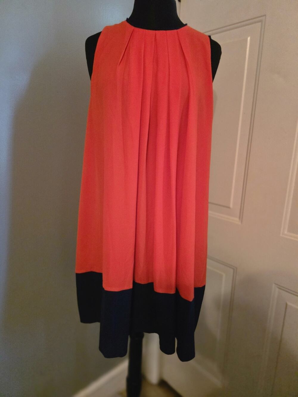 UMGEE Orange Blue The Virginia Dress Sleeveless Pleated Shift Dress Size L NWT